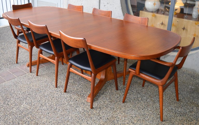Danish Modern Large Teak 1960s Oval Two-Leaf Dining Table by NO Moller for Gudme - Image 3