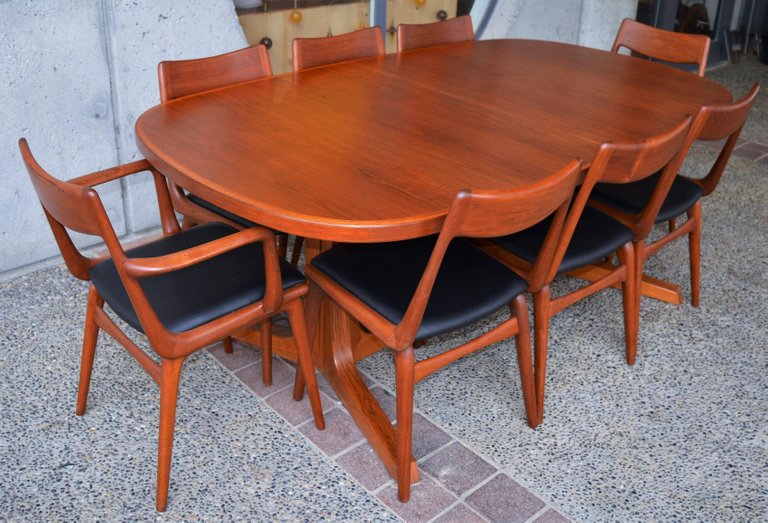 Danish Modern Large Teak 1960s Oval Two-Leaf Dining Table by NO Moller for Gudme - Image 16