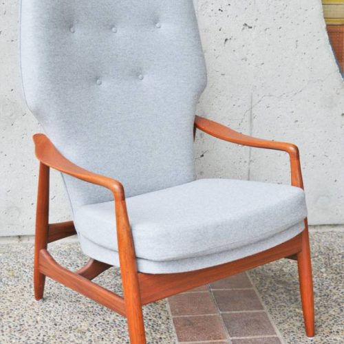 Gorgeous restored Danish Mod rare Wing Back LOUNGE CHAIR - J. Andersen