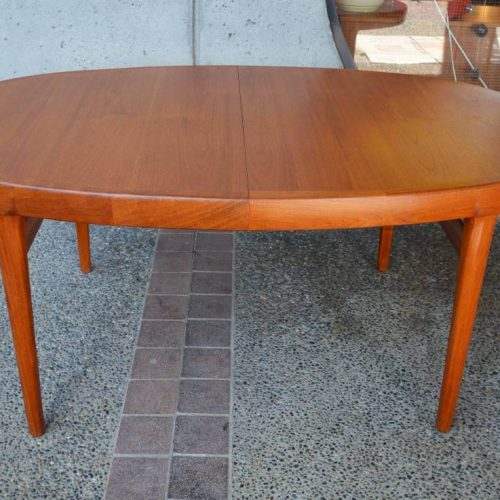 Stellar Danish Modern TEAK OVAL 1 leaf DINING TABLE by Kofod Larsen