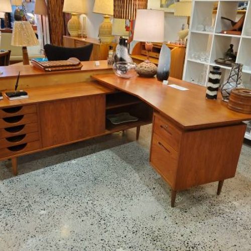 MCM Teak Atomic Era Boomerang Desk w/ Return