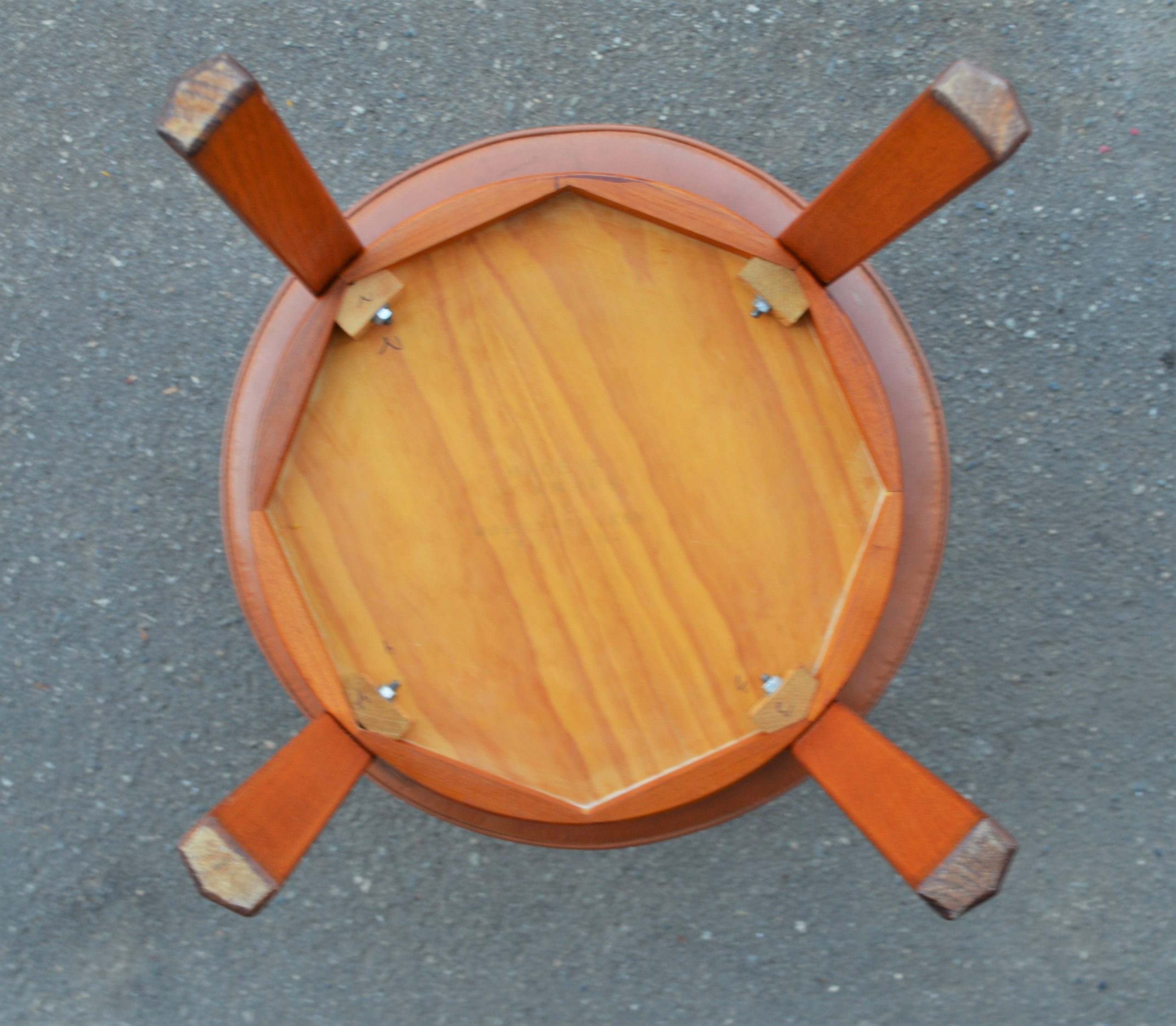 Lovely Teak Round Side Table w/ Exoskeleton Legs for Toften - Image 12