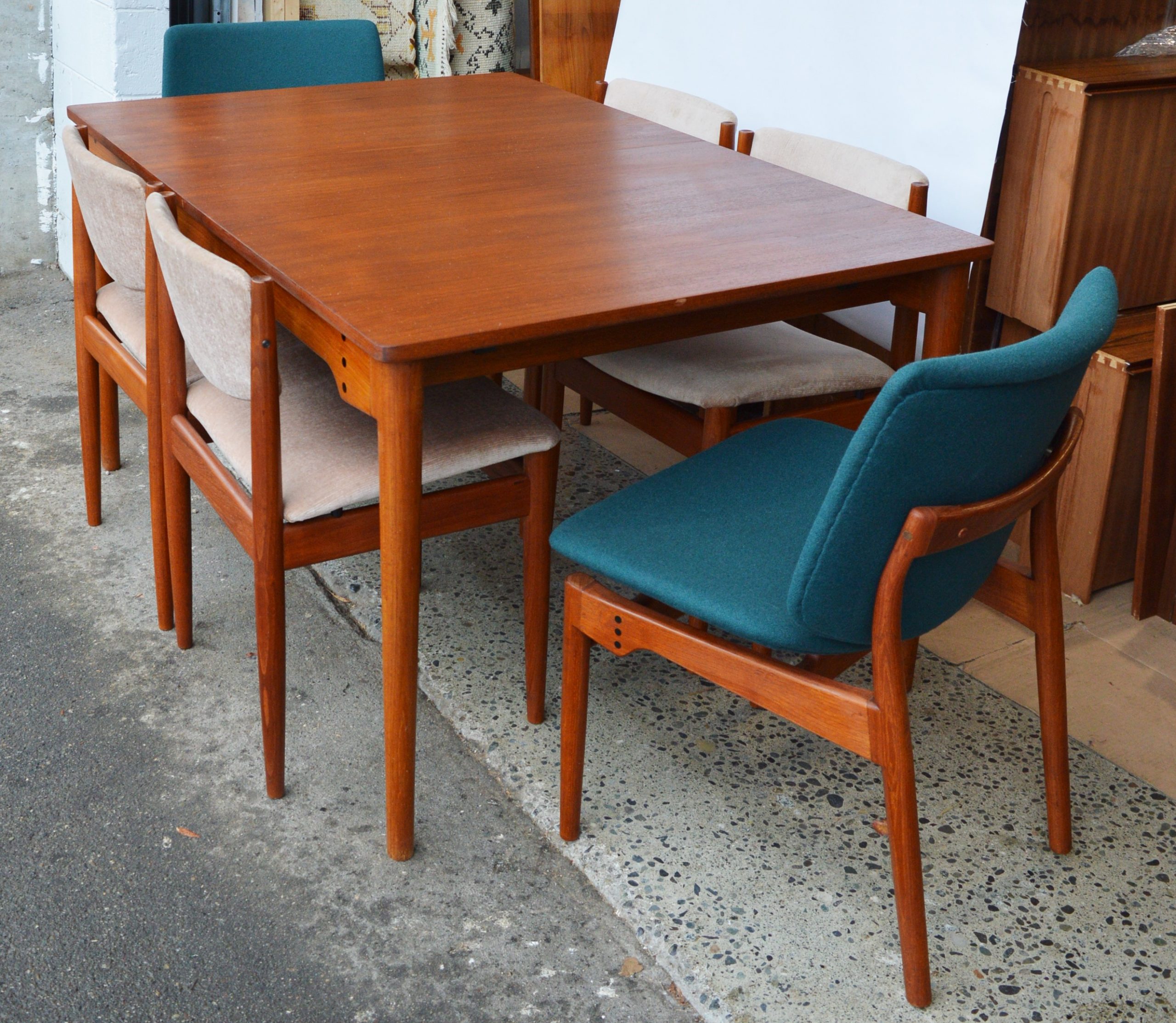 Rare Finn Juhl BO65 Teak Table + 2 BO116 Head Chairs + 4 Model 197 Side Chairs - Image 8
