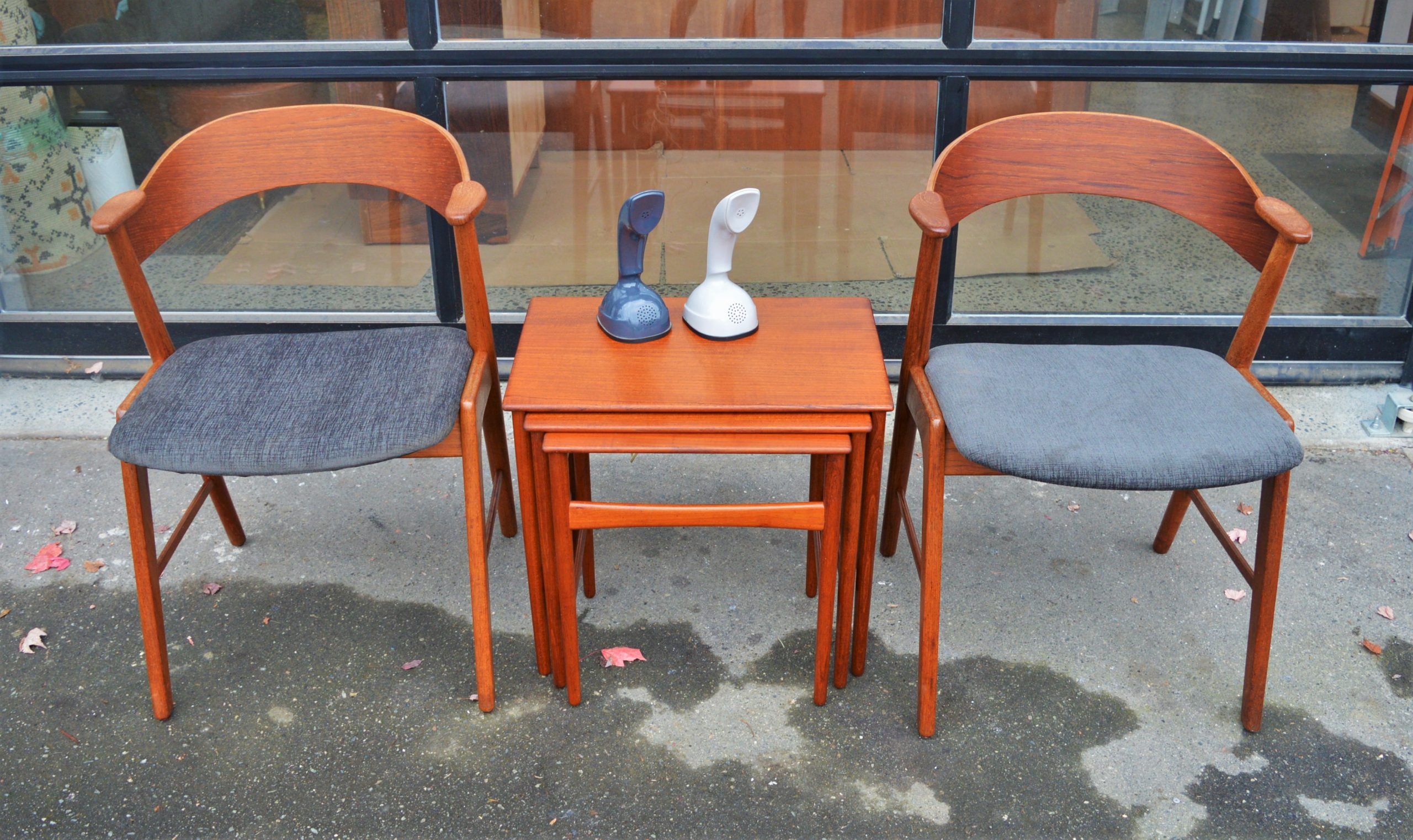 Two Kai Kristiansen Model 32 Curved Back Teak Armchairs w/ Gray Seats - Image 7