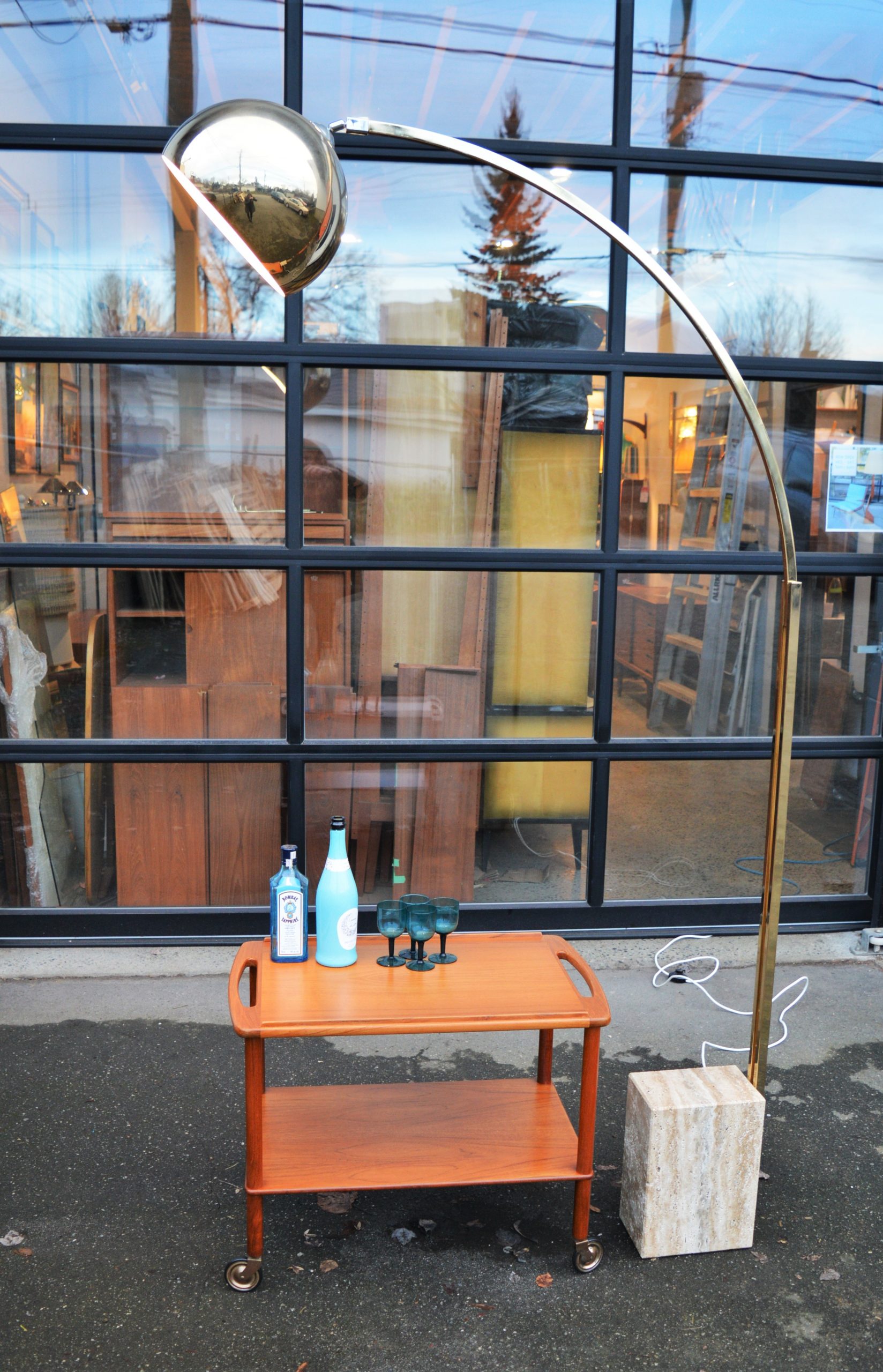 Stunning Brass & Marble Guzzini Style Extending Arc Lamp w/ Dome Shade - Image 3